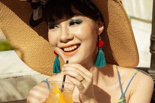 Uyên - tình địch của Huệ trong 'Về nhà đi con ngoài đời sành điệu hơn cả phim