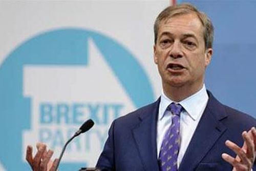 Nigel Farage có phải là 'người tạo ra những vị vua' mới trong lịch sử nước Anh?