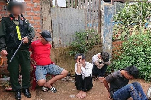 Bắt hàng chục đối tượng mua bán ma túy ở Đác Lắc