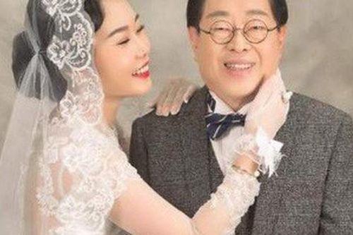 Đám cưới rình rang của nữ ca sĩ Malaysia đình đám một thời, cô dâu bụng to vượt mặt nhưng tuổi tác của chú rể mới gây ngỡ ngàng