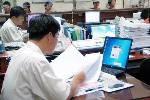 11 triệu người hưởng tiền ngân sách, giảm 40 ngàn vẫn quá cồng kềnh