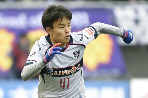 Cầu thủ ghi cú đúp vào lưới U16 Việt Nam sắp gia nhập Real Madrid