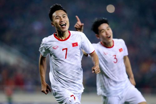 Ước mơ World Cup và những bài toán của bóng đá Việt Nam