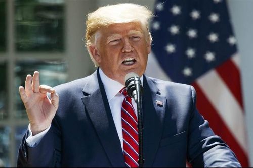 Tổng thống Trump khẳng định còn quá sớm để nghĩ đến việc có thỏa thuận với Iran