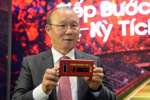 S10+ Park Hang-seo - có một kiểu tinh thần truyền cảm hứng như thế