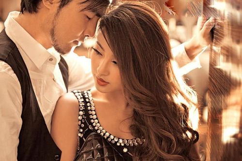 Đàn ông ngoại tình: Có bao giờ nói hôn nhân của mình hạnh phúc đâu