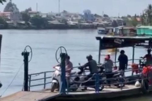 Tăng cường đảm bảo an toàn giao thông đường thủy trên sông Đồng Nai