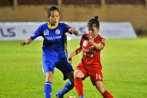 Đương kim vô địch Phong Phú Hà Nam duy trì ngôi đầu