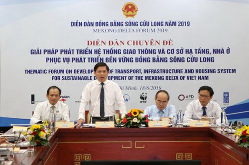 Tháo gỡ nút thắt trong vận tải đường thủy nội địa vùng ĐBSCL