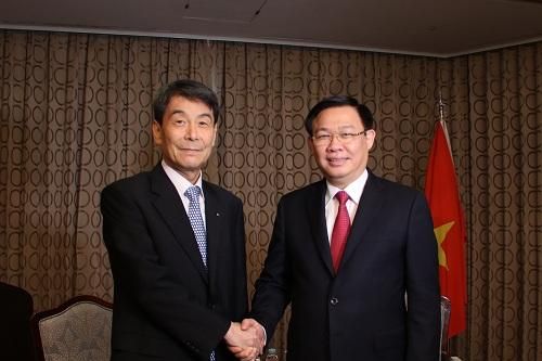 Phó Thủ tướng tiếp lãnh đạo các ngân hàng, doanh nghiệp Hàn Quốc