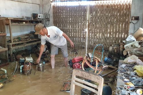 Hơn 100 hộ dân ở Lâm Đồng bị ngập do lũ