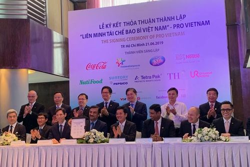 Giảm thiểu rác thải - Liên minh tái chế bao bì Việt Nam được thành lập