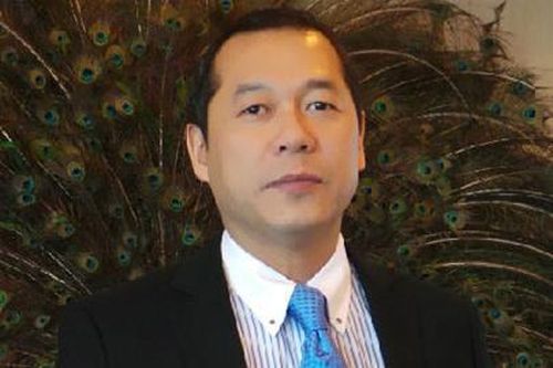 Giữa lùm xùm, con trai bà Tư Hường sẽ từ nhiệm chủ tịch Nam Á Bank