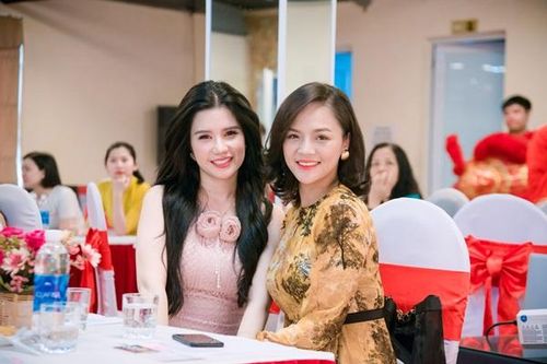 Diễn viên Thu Quỳnh 'Về nhà đi con', MC Hà Thu đọ sắc trong sự kiện