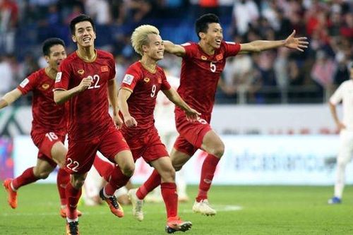 Các Ngoại trưởng ASEAN nhất trí cùng ứng cử đăng cai World Cup 2034