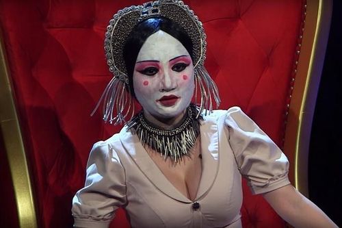 'Hotgirl thị phi' Mon 2K giấu mặt đi tìm bạn trai trên truyền hình