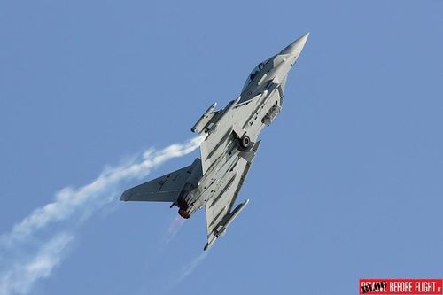 Hai tiêm kích Eurofighter Typhoon của Đức va chạm, một phi công thiệt mạng