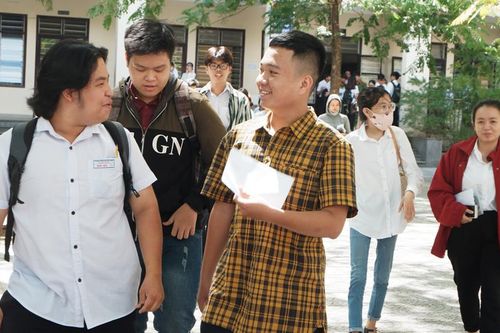 Ngày thi đầu tiên kỳ thi THPT Quốc gia 2019: Đề Văn vừa sức thí sinh, nhưng khó đạt điểm cao!