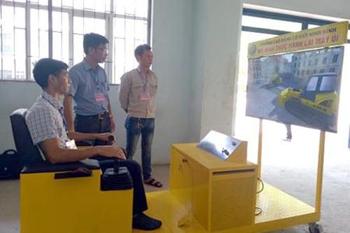 Khai mạc hội thi thiết bị đào tạo tự làm năm 2019
