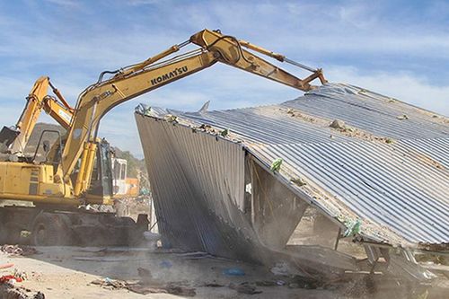 Cưỡng chế tháo dỡ 109 căn nhà xây trái phép ở xã Vĩnh Thái, TP Nha Trang