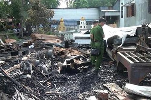 Cháy cơ sở sản xuất gỗ, thiệt hại gần 1 tỷ đồng