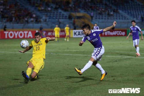 Bại tướng của CLB Hà Nội: 'Quang Hải có thể chơi bóng ở châu Âu'