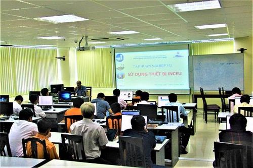 PC Khánh Hòa: Tập huấn sử dụng thiết bị INCEU hỗ trợ công tác kiểm tra giám sát mua bán điện