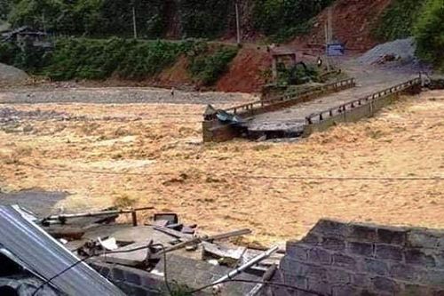 Lai Châu di chuyển gấp các hộ dân vùng nguy cơ sạt lở cao