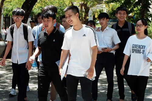 Ngày thi thứ 2 kỳ thi THPT Quốc gia 2019: Đề không đến mức quá khó!