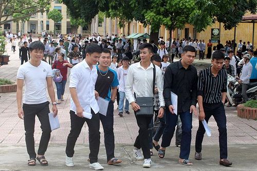 29 thí sinh vắng mặt trong bài thi tổ hợp khoa học tự nhiên và Ngoại ngữ
