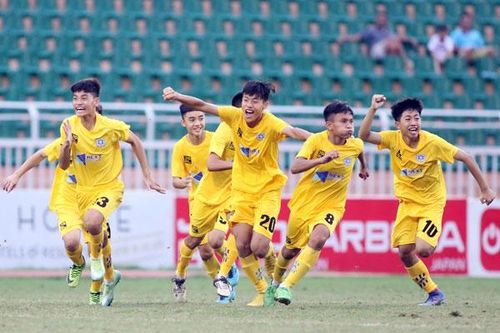Thanh Hóa gặp Sông Lam Nghệ An ở chung kết Giải bóng đá U.15 Quốc gia
