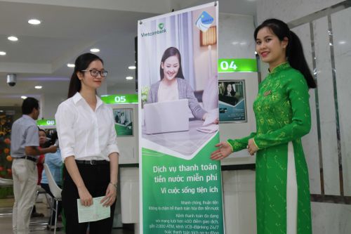Vietcombank Chi nhánh Nha Trang: Miễn phí dịch vụ thanh toán tiền nước
