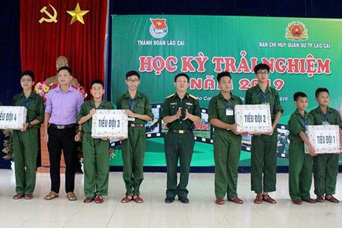 70 học viên hoàn thành lớp học 'Học kỳ trải nghiệm' hè 2019