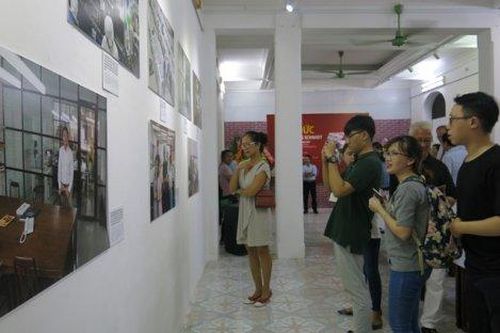 Văn hóa - Nghệ thuật Thông tin văn hóa Khai mạc triển lãm 'Hợp tác Đức – Việt qua ảnh' và Liên hoan phim Đức