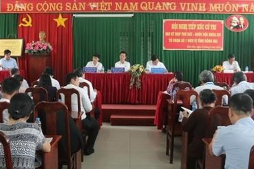 Đồng chí Võ Văn Thưởng tiếp xúc cử tri tại Đồng Nai