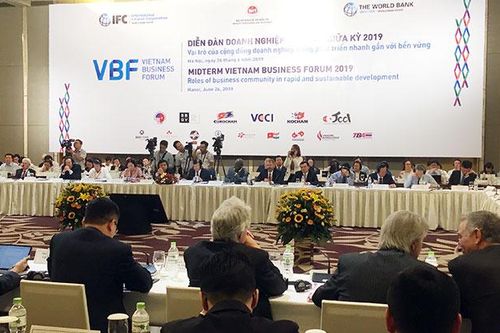 Diễn đàn doanh nghiệp Việt Nam giữa kỳ 2019: Xác định doanh nghiệp là động lực phát triển