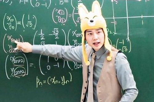 Gia sư ở Hàn Quốc: Thu nhập 'khủng', dùng toàn hàng hiệu