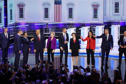 'Cuộc tắm máu' nội bộ của phe Dân chủ có thể giúp Trump thắng cử 2020