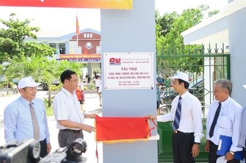 Vietsovpetro tổ chức lễ khánh thành và gắn biển công trình trường học tại Phú Yên
