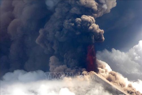 Sơ tán diện rộng tại Papua New Guinea do núi lửa Ulawun 'thức giấc'