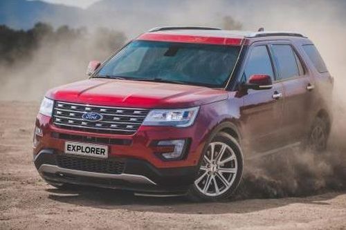 Gần 700 xe sang Ford Explorer tại Việt Nam phải triệu hồi