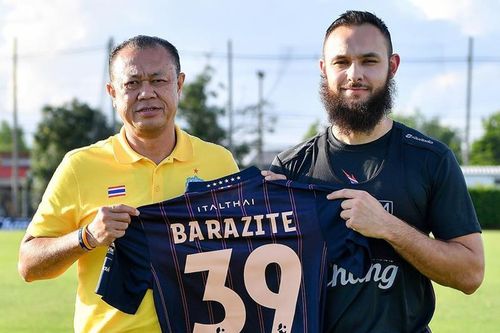Buriram ký hợp đồng với cựu cầu thủ Arsenal