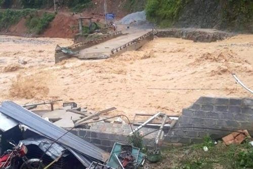 Còn năm bản ở Lai Châu bị cô lập do mưa lũ