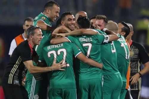Thắng tối thiểu Senegal, Algeria sớm vào vòng knockout CAN 2019