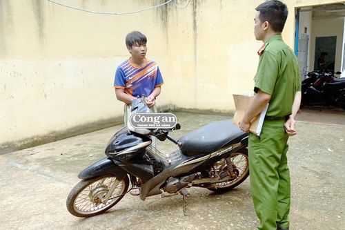 Đạo chích mê game