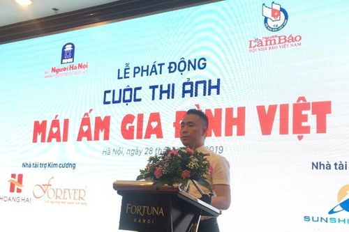 Thi ảnh 'Mái ấm gia đình Việt'