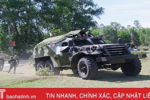 Chuẩn bị cho diễn tập khu vực phòng thủ huyện Đức Thọ
