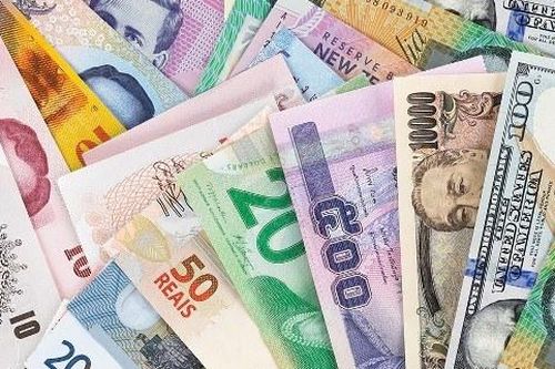 Muốn trụ vững phải có đủ… USD?