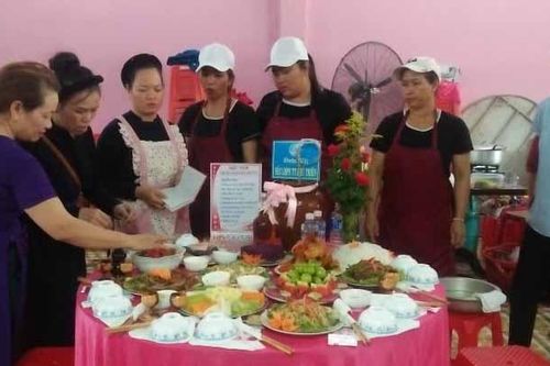 Phú Thiện: Hội thi 'Mâm cơm cuối tuần dành cho phụ nữ DTTS'