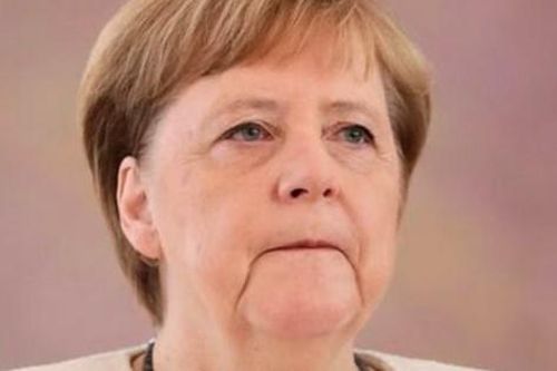 Những lần run bắn người của nữ Thủ tướng Đức Merkel đến 9 nguyên nhân khiến tay run lẩy bẩy